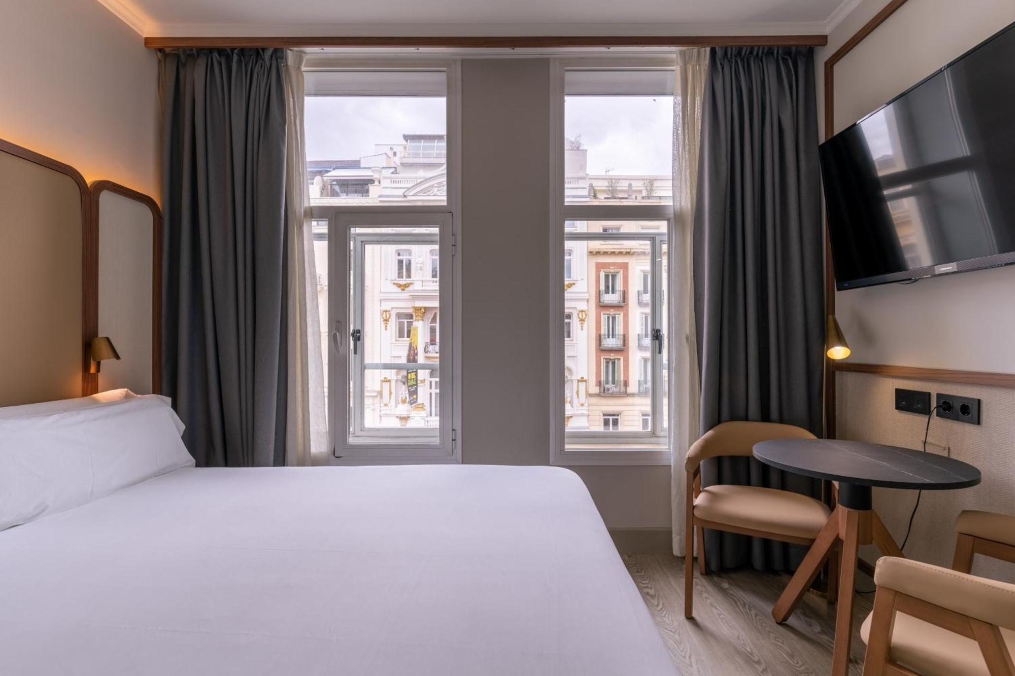 Triple Room,1770835993:JPEG
