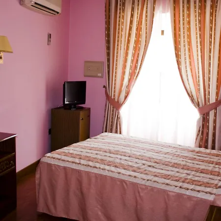 Hostal Centro Sol Madrid-3